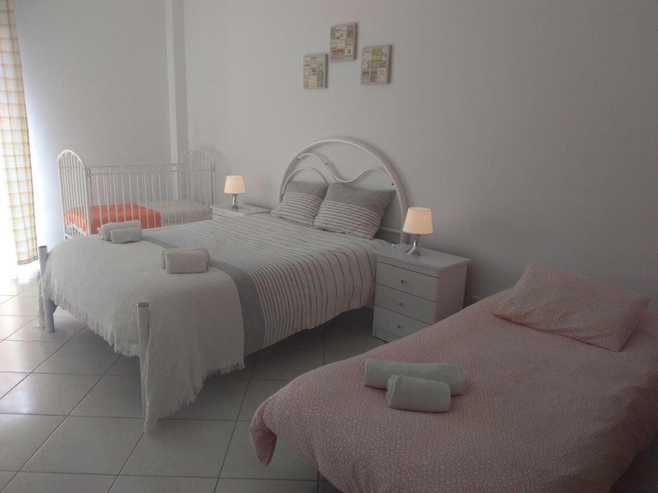 Apartamentos Monica Quarteira Esterno foto
